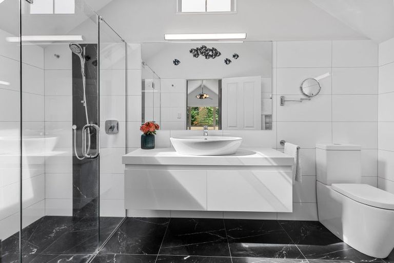 Photo of property in 38 Revell Drive, Ohauiti, Tauranga, 3112