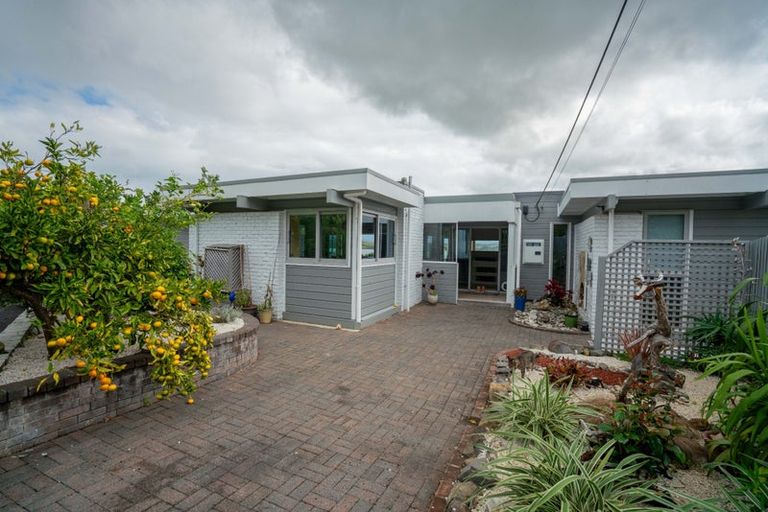 Photo of property in 1 Munro Street, Onerahi, Whangarei, 0110