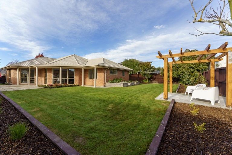 Photo of property in 28 Aylsham Lane, Casebrook, Christchurch, 8051