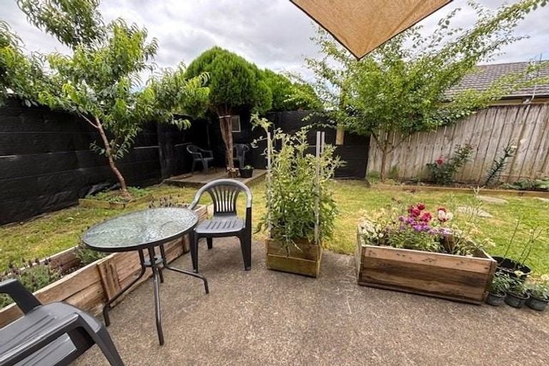 Photo of property in 70a Kayes Road, Pukekohe, 2120