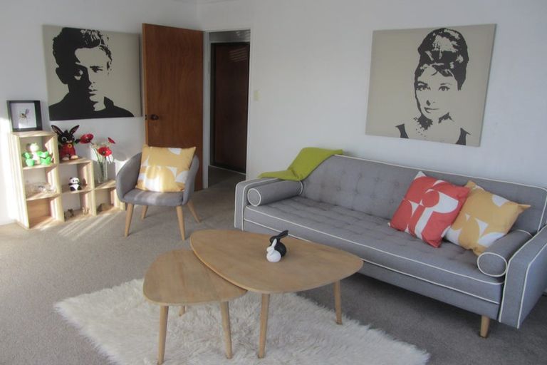 Photo of property in 3 Nursery Place, Westown, New Plymouth, 4310