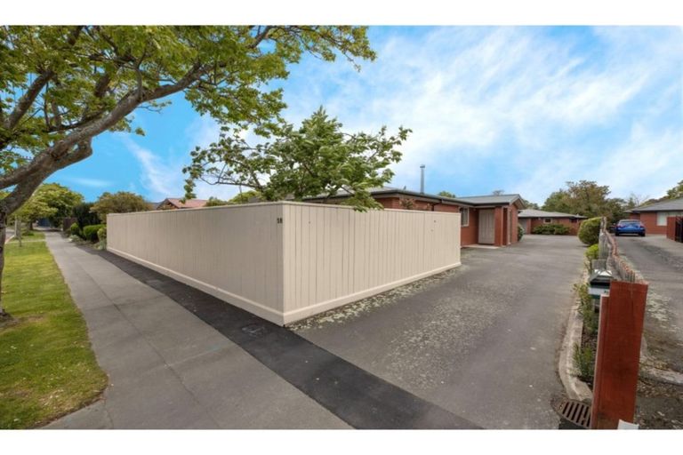 Photo of property in 18 Wayside Avenue, Burnside, Christchurch, 8053