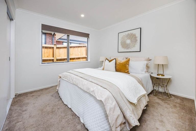 Photo of property in 14 Huamanu Street, Pukekohe, 2120