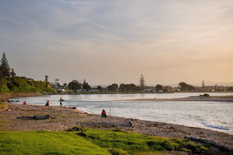 Photo of property in 138a Town Point Road, Maketu, Te Puke, 3189