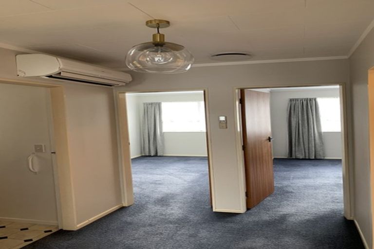 Photo of property in 1/48 Kowhai Avenue, Ebdentown, Upper Hutt, 5018