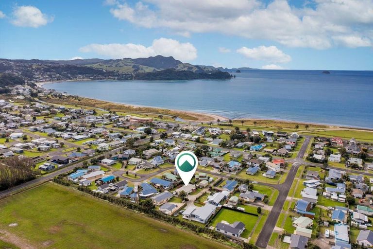 Photo of property in 12 Pipi Dune, Whitianga, 3510