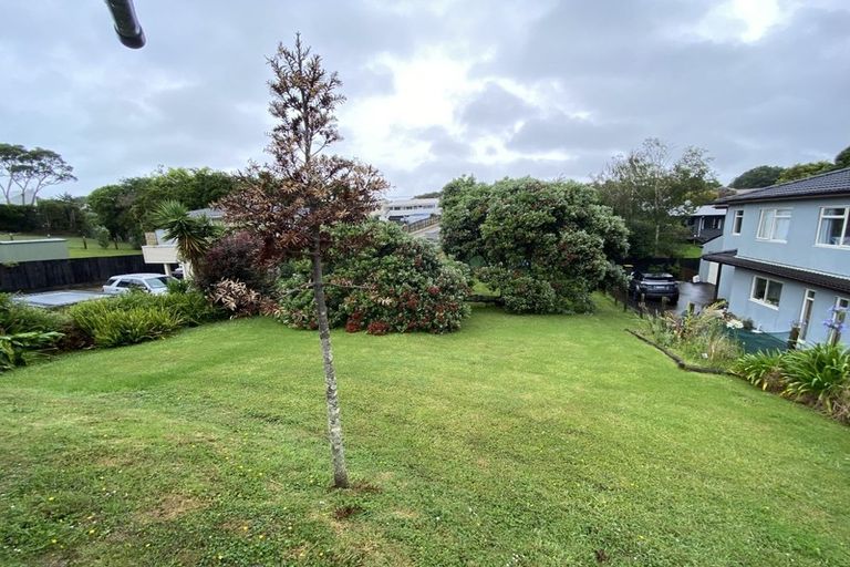 Photo of property in 17 Alamein Avenue, Belmont, Auckland, 0622
