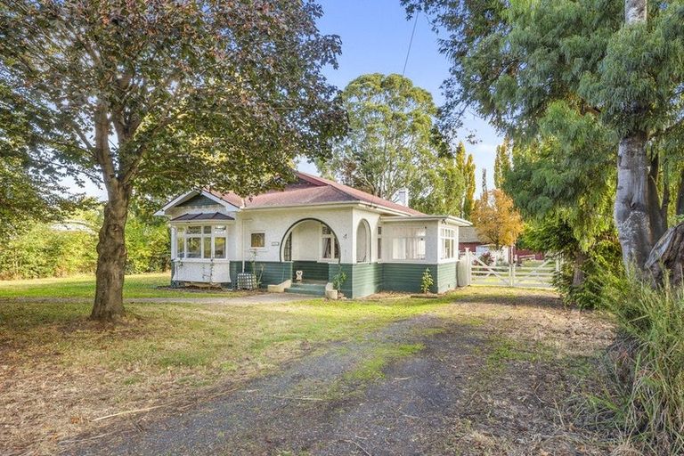 Photo of property in 157 Riccarton Road West, Mosgiel, 9092