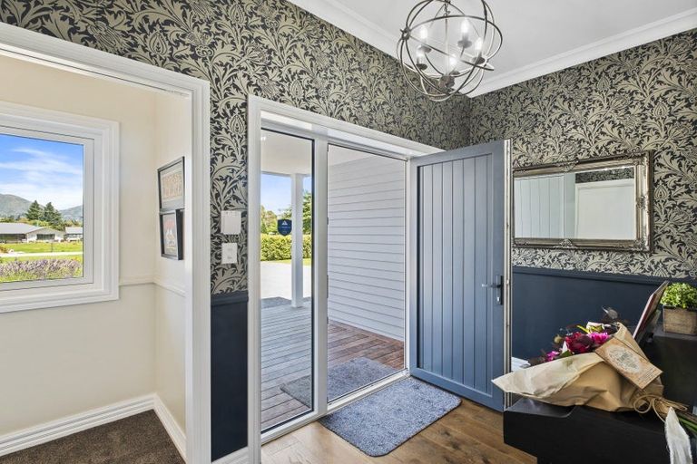 Photo of property in 12 Ewen Place, Hanmer Springs, 7334