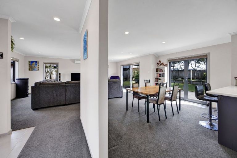 Photo of property in 5a James Drive, Bell Block, New Plymouth, 4312