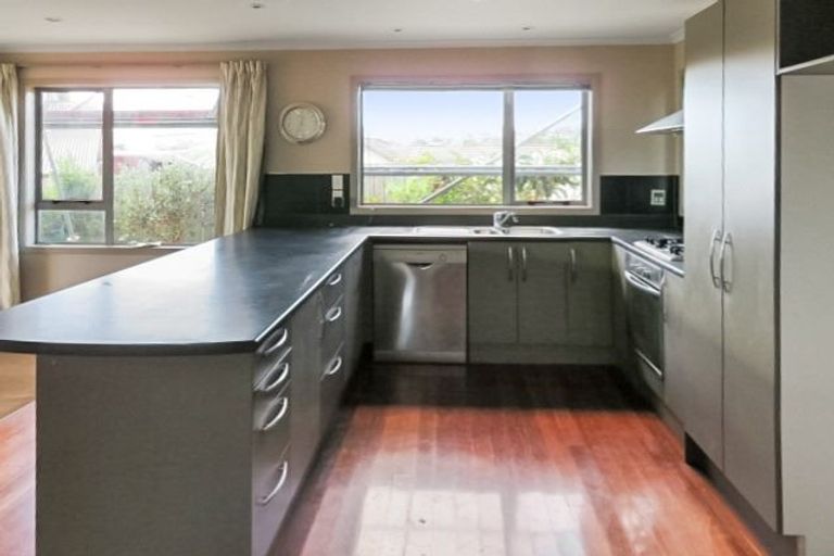 Photo of property in 27a Hawtrey Terrace, Churton Park, Wellington, 6037