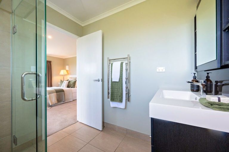 Photo of property in 140b Seafield Road, Eskdale, Napier, 4182