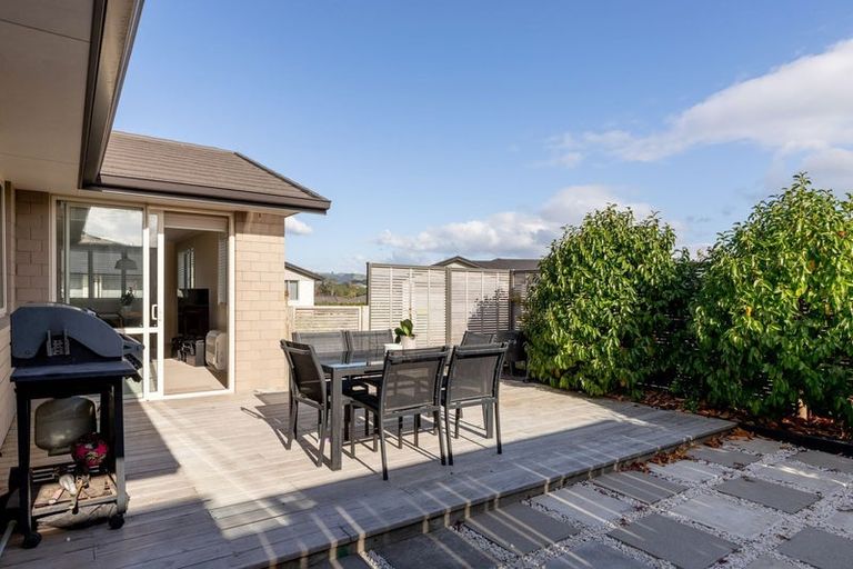 Photo of property in Waterview Estate, 79/4 Greystone Place, Omokoroa, 3114