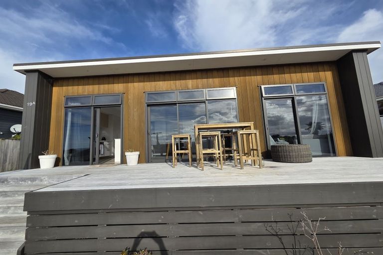 Photo of property in 19a Braemar Road, Rothesay Bay, Auckland, 0630