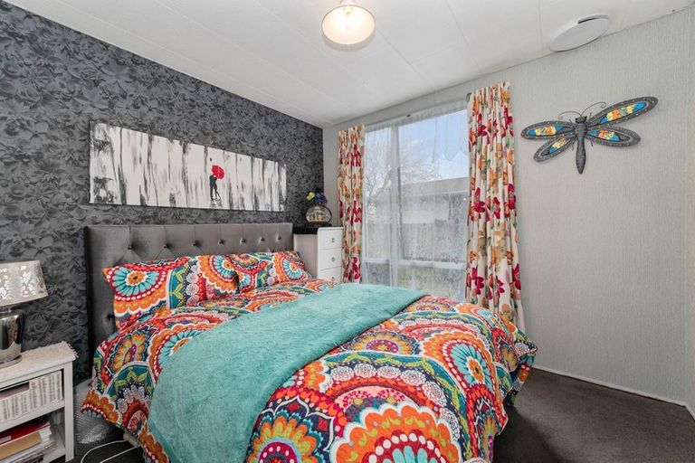 Photo of property in 85a Pohutukawa Drive, Owhata, Rotorua, 3010