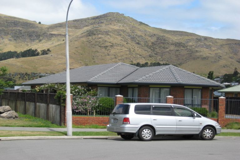 Photo of property in 77 Laing Crescent, Heathcote Valley, Christchurch, 8022