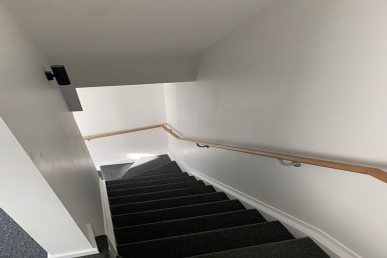 Photo of property in 60 Niu Lane, Te Atatu South, Auckland, 0610