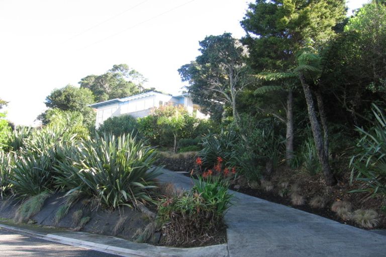 Photo of property in 100 Beach Road, Onerahi, Whangarei, 0110