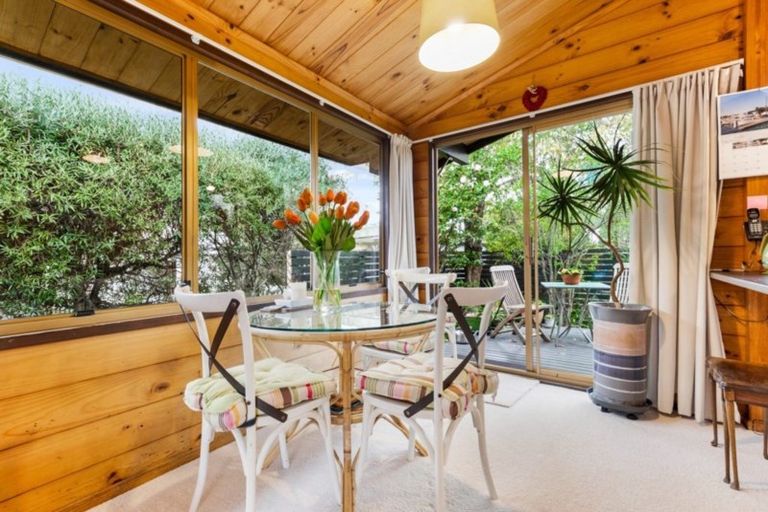 Photo of property in 66 Churchouse Road, Greenhithe, Auckland, 0632