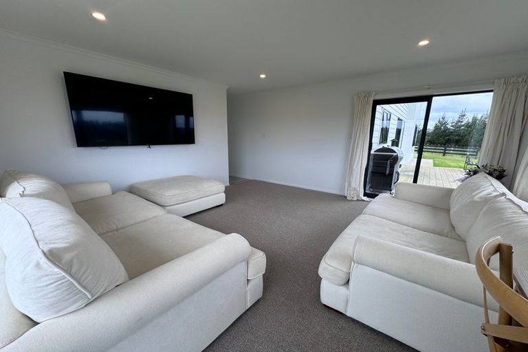 Photo of property in 61 Kimber Street, Halcombe, Feilding, 4779