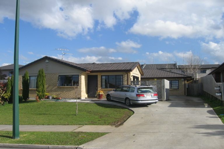 Photo of property in 3 Snave Place, East Tamaki, Auckland, 2013