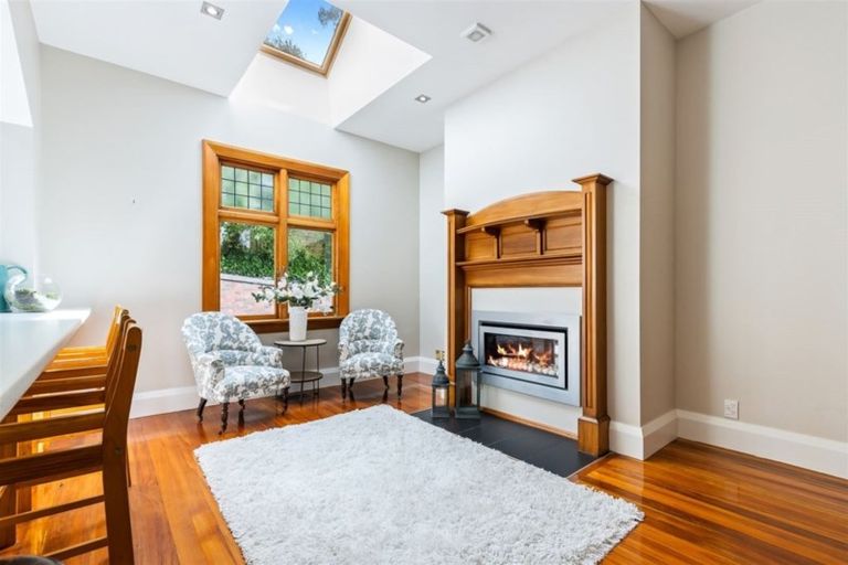 Photo of property in 18 Merlewood Avenue, Cashmere, Christchurch, 8022