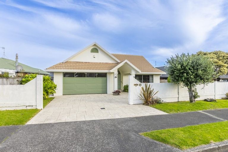 Photo of property in 318 Manly Street, Paraparaumu Beach, Paraparaumu, 5032
