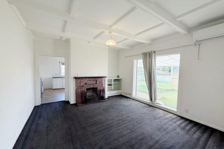 Photo of property in 13 Akarana Avenue, Mount Roskill, Auckland, 1041
