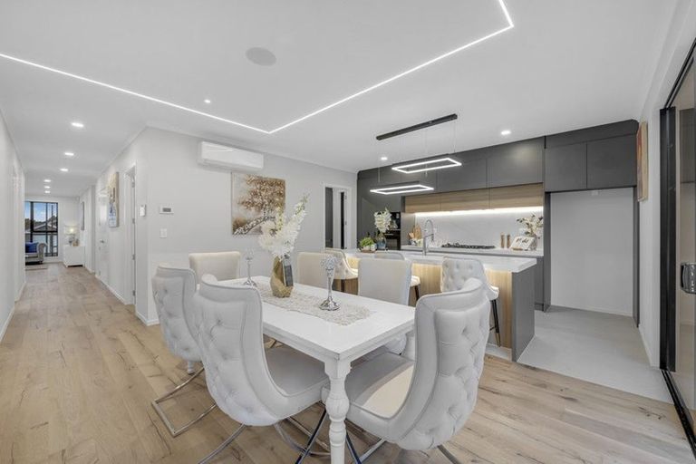 Photo of property in 14 Alluvial Street, Flat Bush, Auckland, 2019