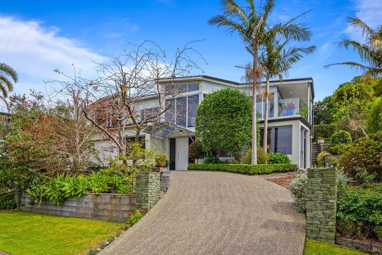 Photo of property in 88 Grovenor Drive, Orewa, 0931