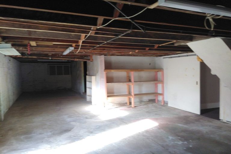 Photo of property in 62 Huatoki Street, Vogeltown, New Plymouth, 4310