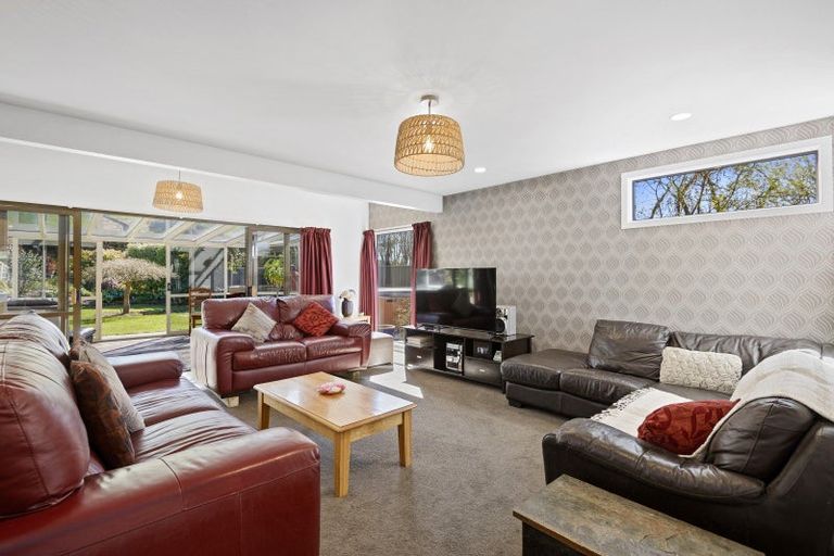 Photo of property in 11 Downies Road, Halswell, Christchurch, 8025