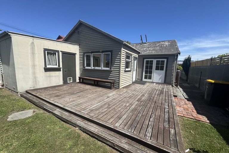 Photo of property in 2 Percy Street, Phillipstown, Christchurch, 8011