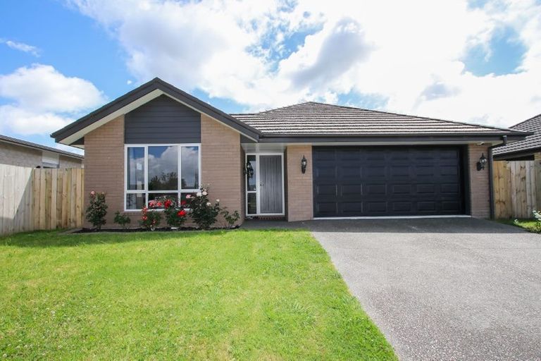 Photo of property in 14 Teatree Close, Huntington, Hamilton, 3210