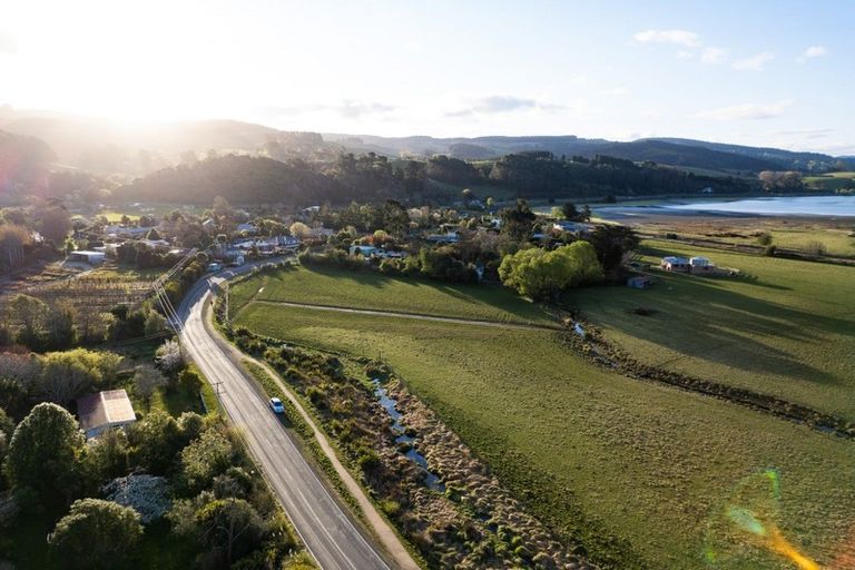 Photo of property in 44 Doctors Point Road, Waitati, 9085