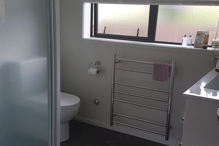 Photo of property in 28 Kirikiri Stream Lane, Woodhill, Whangarei, 0110