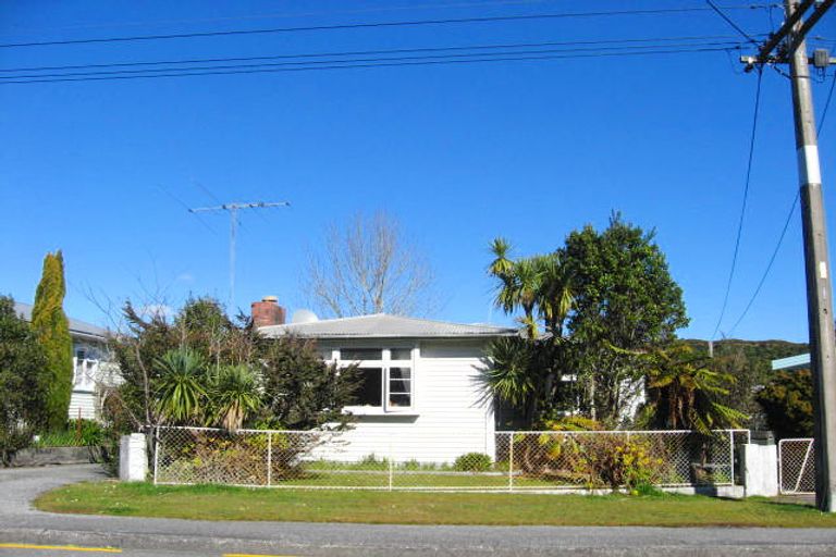 Photo of property in 104 Marsden Road, Greymouth, 7805