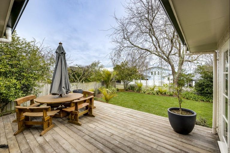 Photo of property in 47 Iona Road, Havelock North, 4130