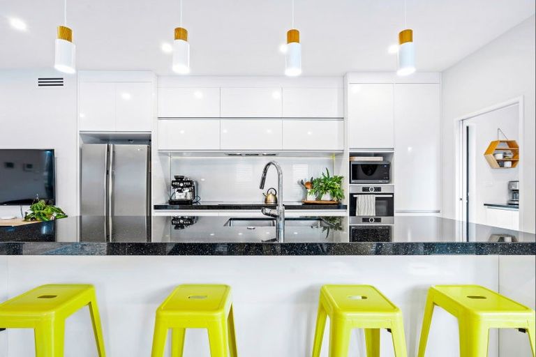 Photo of property in 1 Crompton Place, Orewa, 0931