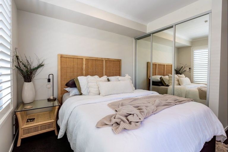 Photo of property in 2/19 Victoria Road, Mount Maunganui, 3116