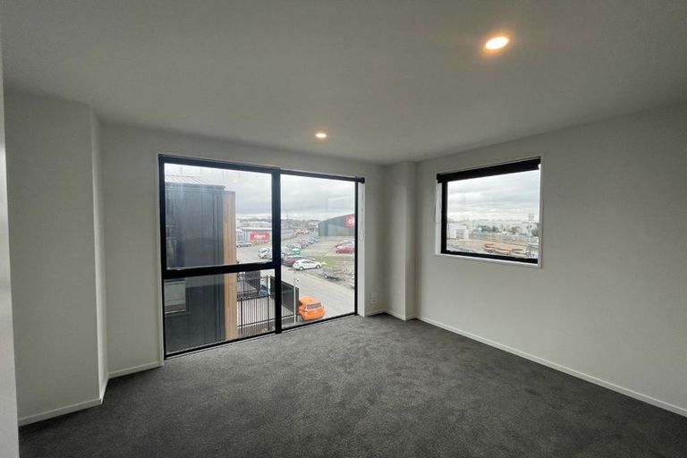 Photo of property in 20/333 Lincoln Road, Addington, Christchurch, 8024
