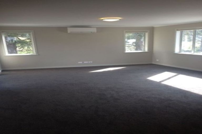 Photo of property in 6 Mill Grove, Riverhead, 0820