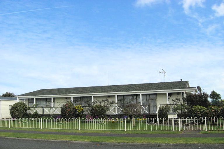 Photo of property in 39 Karamu Street, Tawhero, Whanganui, 4501