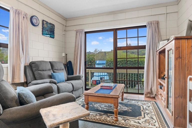 Photo of property in 8 Taruna Place, Te Kuiti, 3910