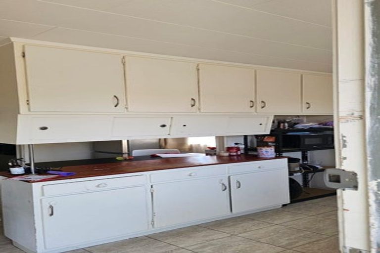 Photo of property in 35 Aarts Avenue, Manurewa, Auckland, 2102