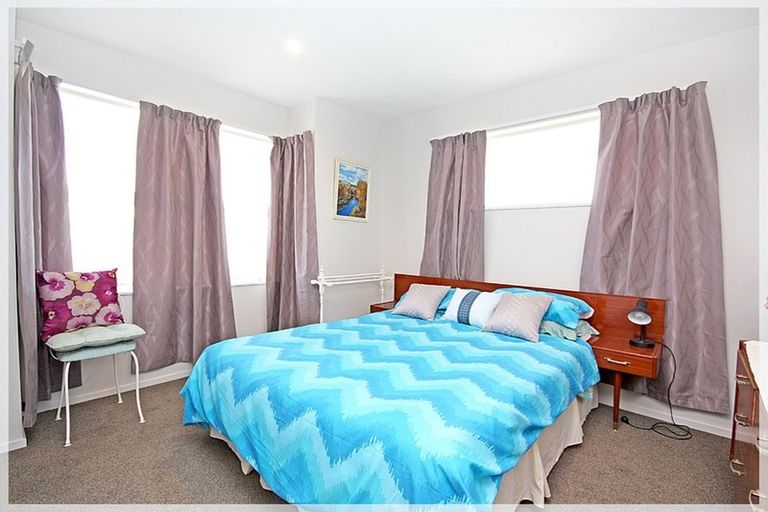 Photo of property in 27 Andrews Street, Foxton Beach, Foxton, 4815