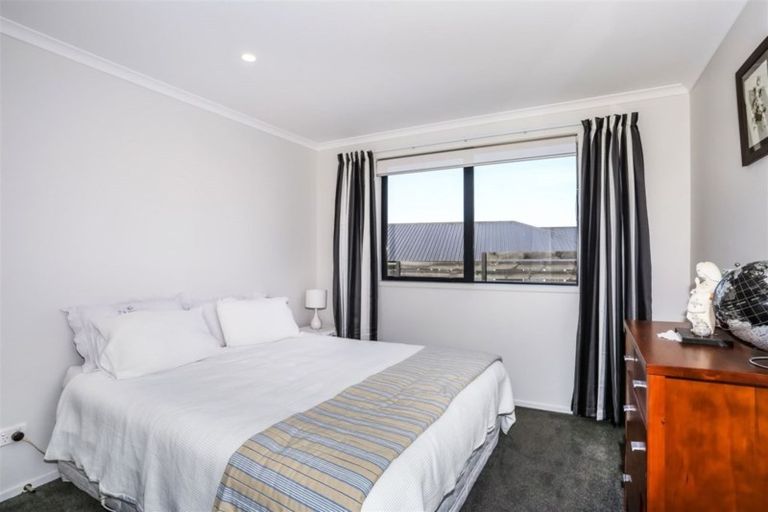 Photo of property in 6 Stonedale Drive, Pukekohe, 2120