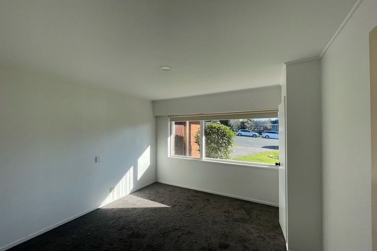 Photo of property in 6 Wilbur Place, Pakuranga Heights, Auckland, 2010