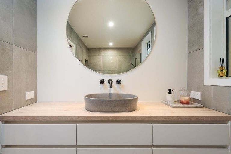 Photo of property in 24 Robinson Street, Cambridge, 3434