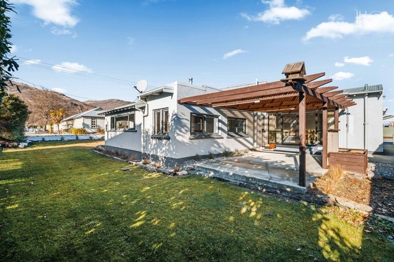 Photo of property in 29 Molyneux Avenue, Cromwell, 9310